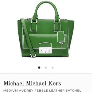 Michael Kors
MEDIUM AUDREY PEBBLE LEATHER SATCHEL